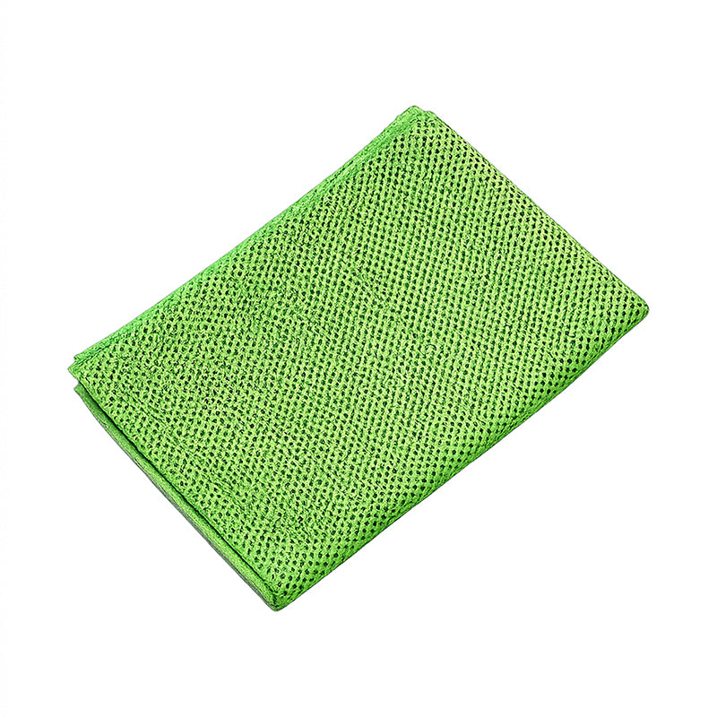 🔥Cooling Towel for Sports, Gym & Fitness – Quick-Dry Microfiber Sweat Towel (OFFER)